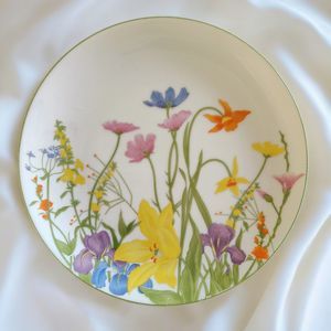 VTG SEYMOUR MANN DAY LILY set of 2 Salad Plates 7.5” 1976 Japan Fine China